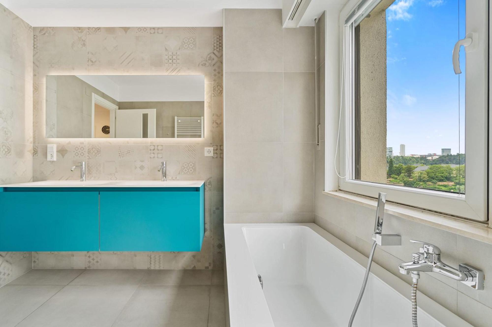 Central Lux 2Br Apt With City Views & Balcony Lussemburgo Esterno foto