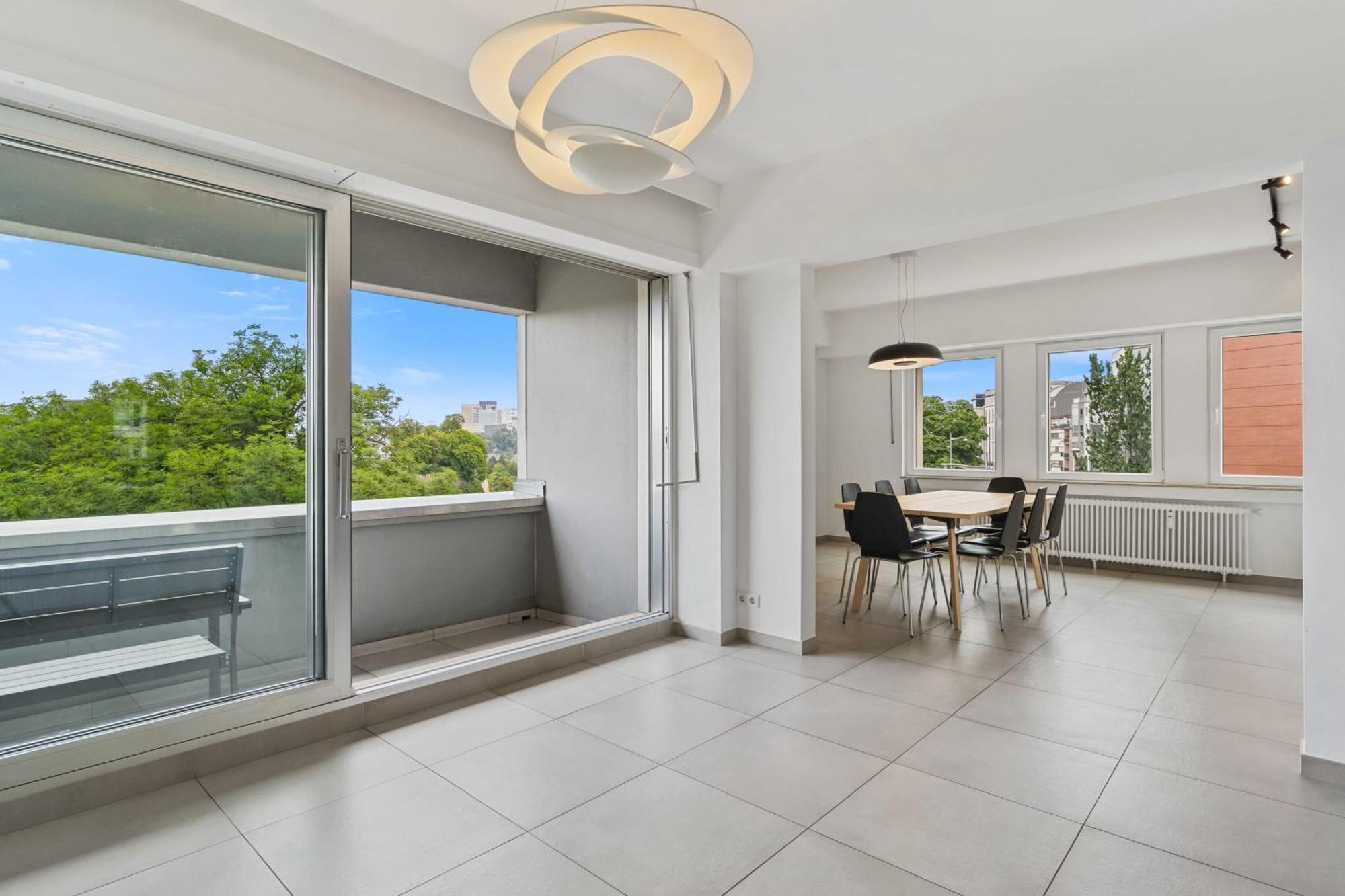 Central Lux 2Br Apt With City Views & Balcony Lussemburgo Esterno foto